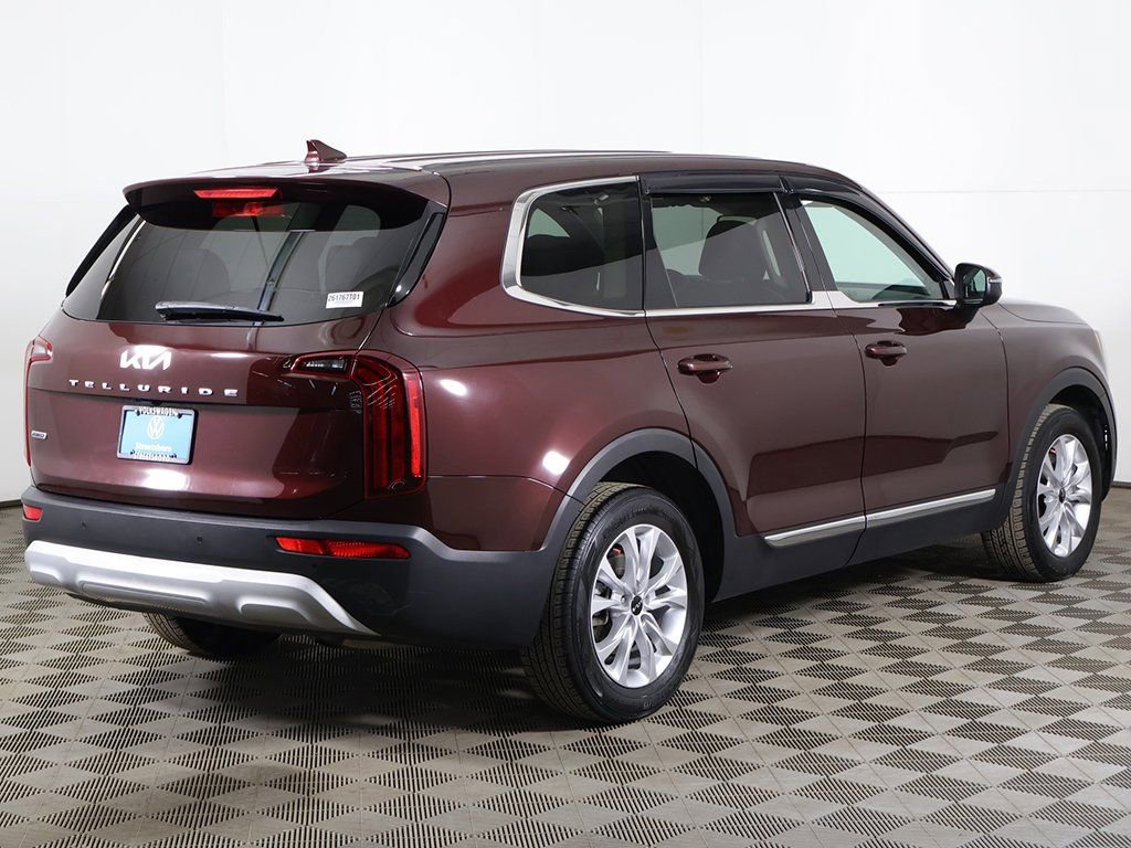 Used 2022 Kia Telluride LX image 10