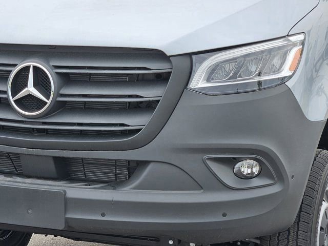 New 2025 Mercedes-Benz Sprinter 2500 image 8