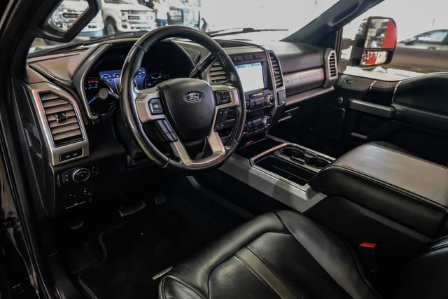 Used 2019 Ford F250 Platinum w/ Platinum Ultimate Package AWD/4WD image 5