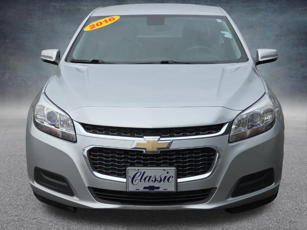 Used 2016 Chevrolet Malibu LT FWD image 10