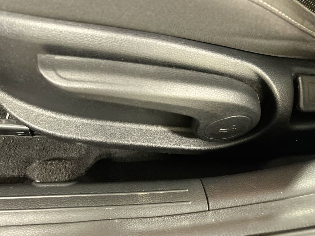 Used 2019 Kia Forte LXS image 10
