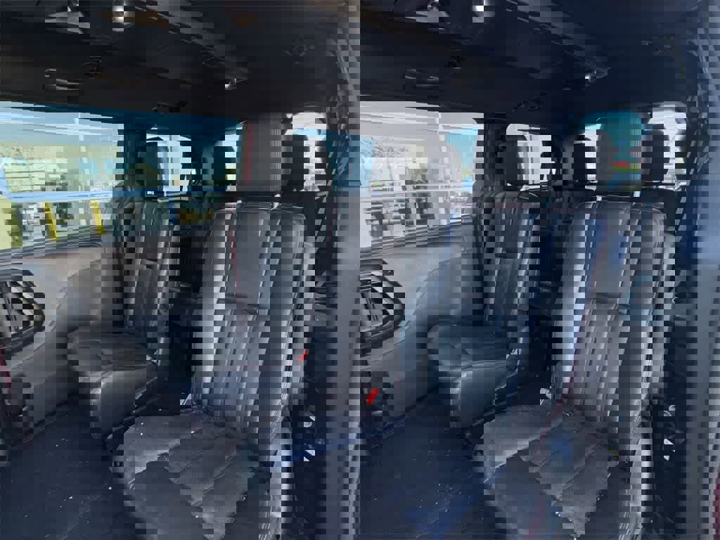 Used 2018 Dodge Grand Caravan GT image 14