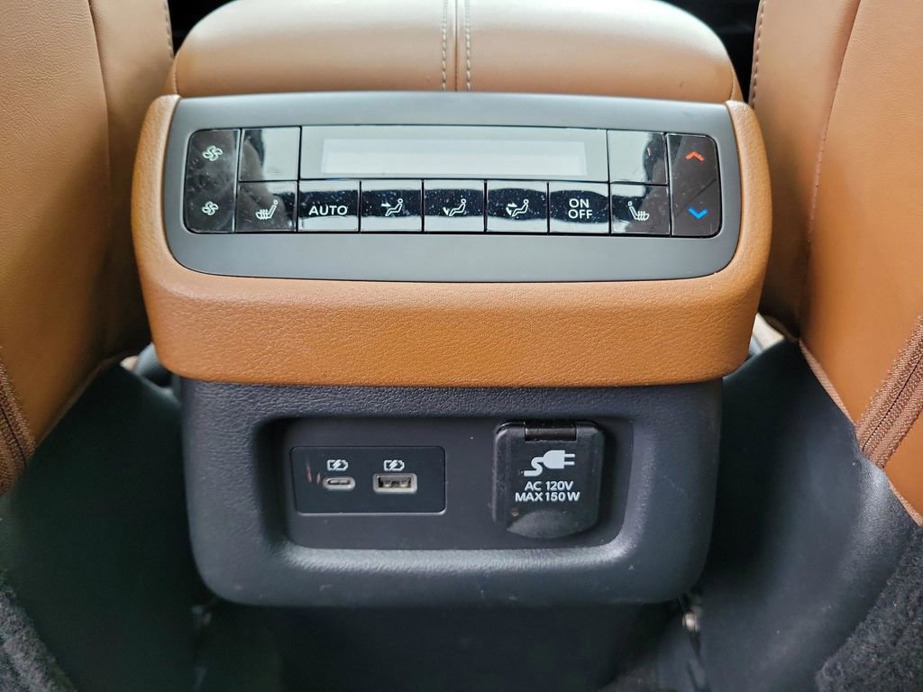 Used 2023 Nissan Pathfinder Platinum w/ Lighting Package (N93) image 13