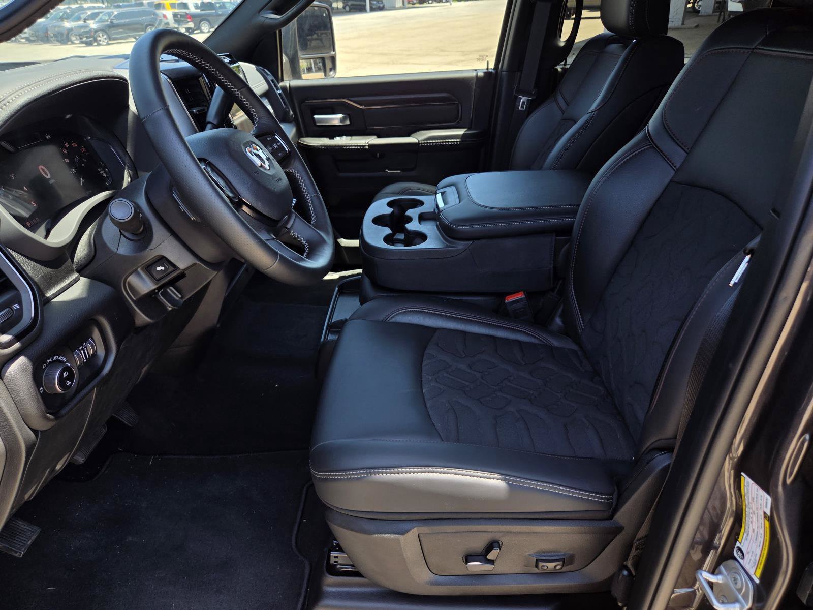 Used 2025 RAM 2500 Rebel AWD/4WD image 24