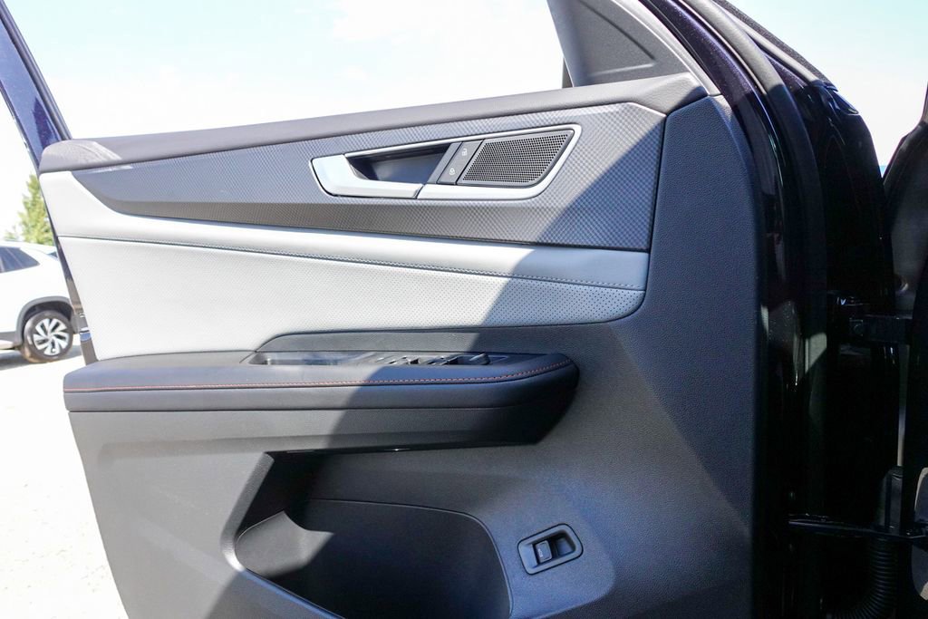 New 2026 Volkswagen Atlas Peak Edition image 17