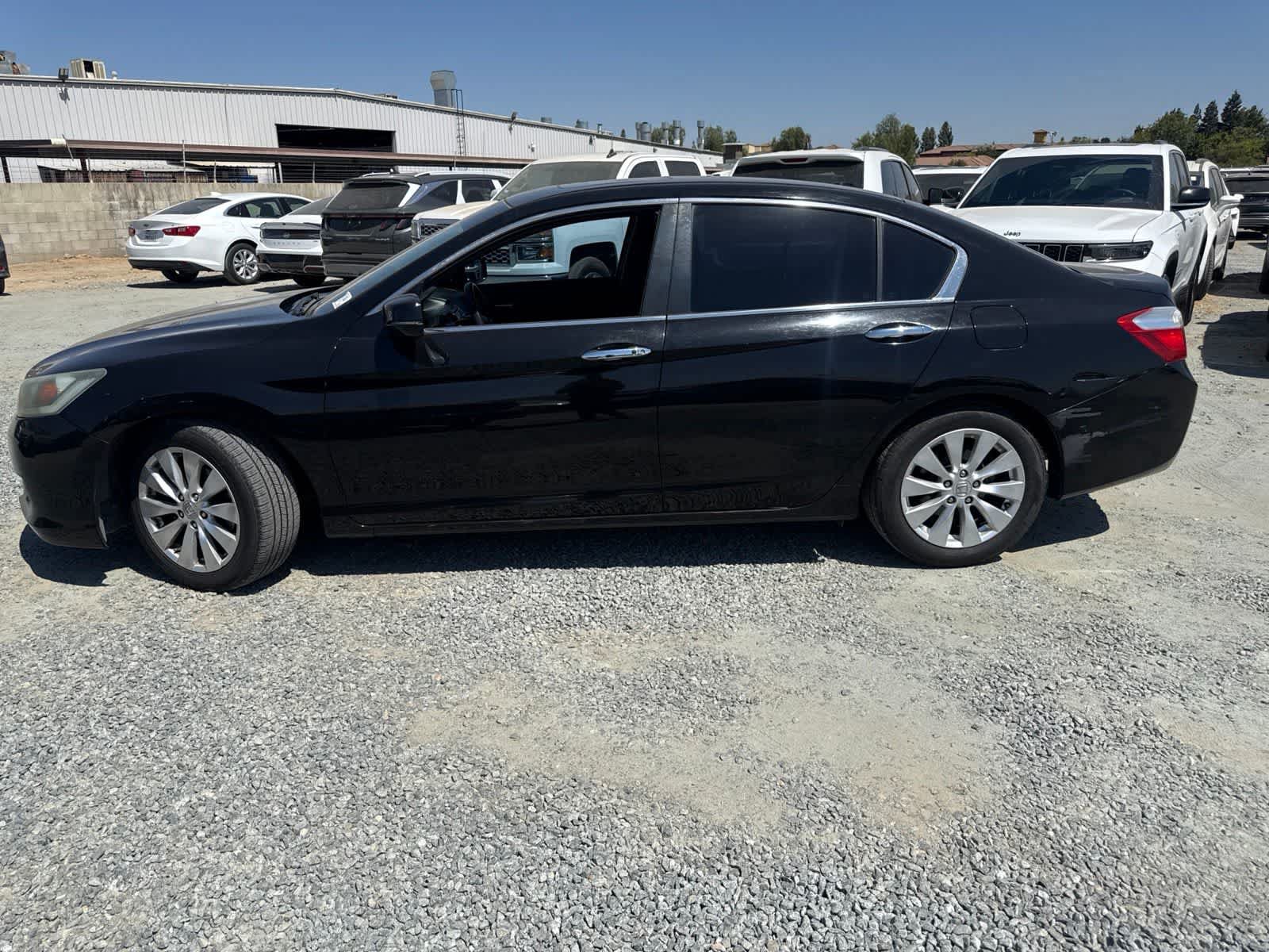 Used 2015 Honda Accord EX-L image 8