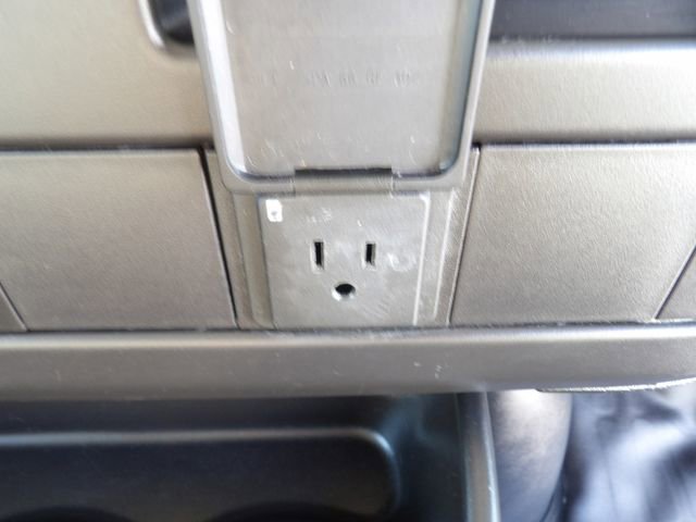 Used 2020 Chevrolet Express 2500 Extended w/ Driver Convenience Package image 21