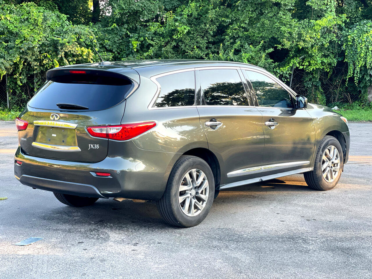 Used 2013 INFINITI JX35 FWD w/ Premium Pkg image 5