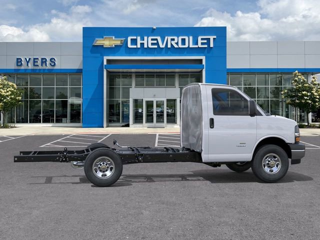 New 2025 Chevrolet Express 3500 w/ Power Convenience Package image 6