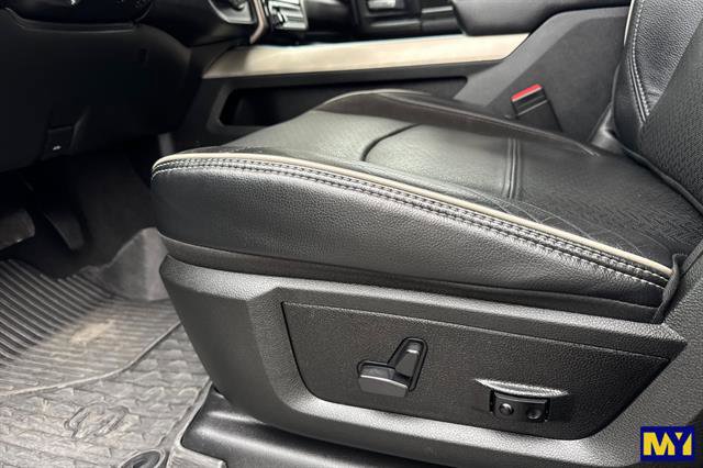 Used 2023 RAM 3500 Laramie image 13