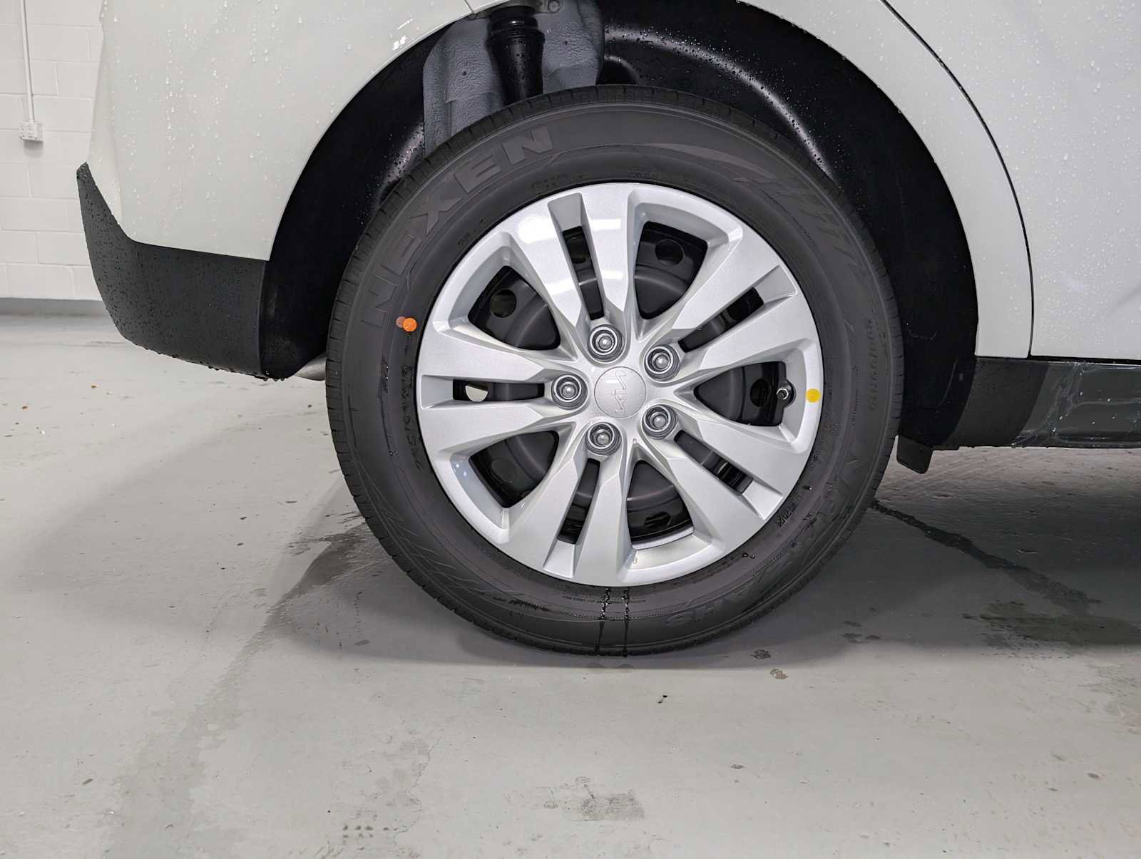 New 2025 Kia Soul LX image 3