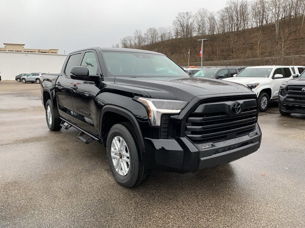 New 2026 Toyota Tundra SR5 image 2