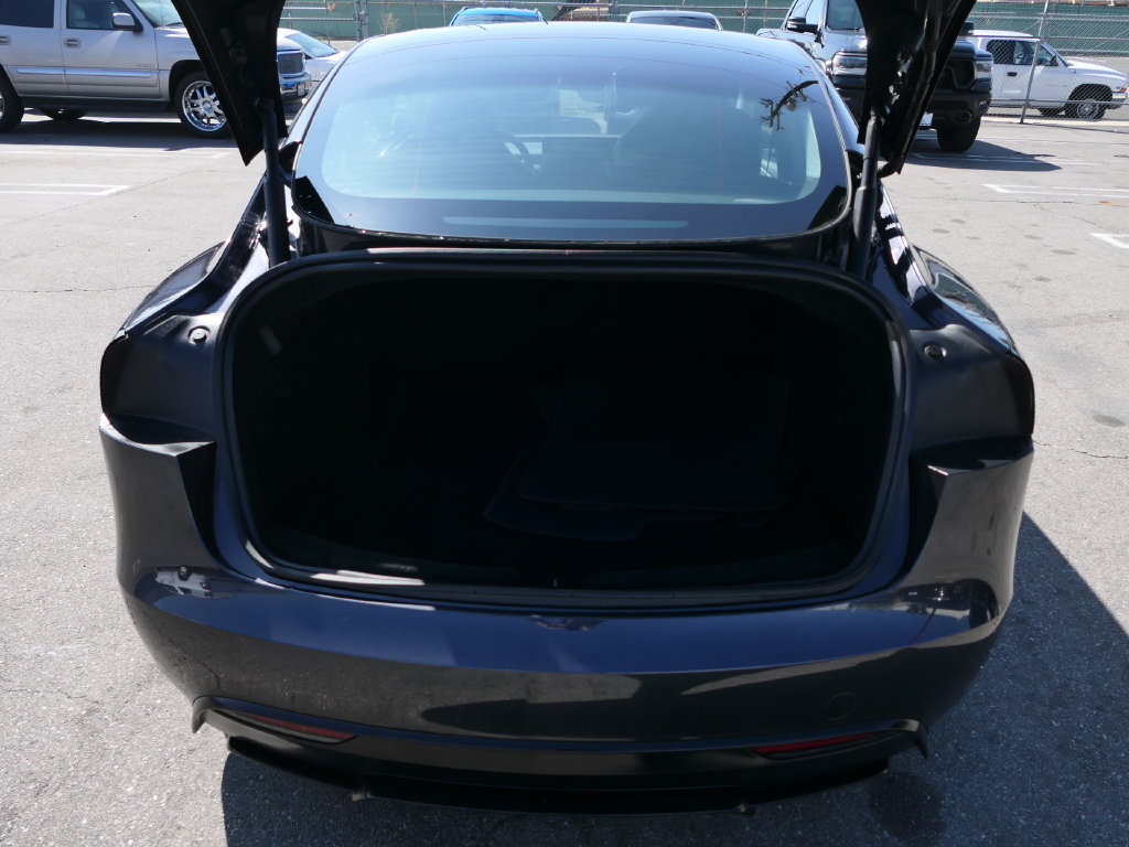 Used 2024 Tesla Model 3 Performance AWD/4WD image 18