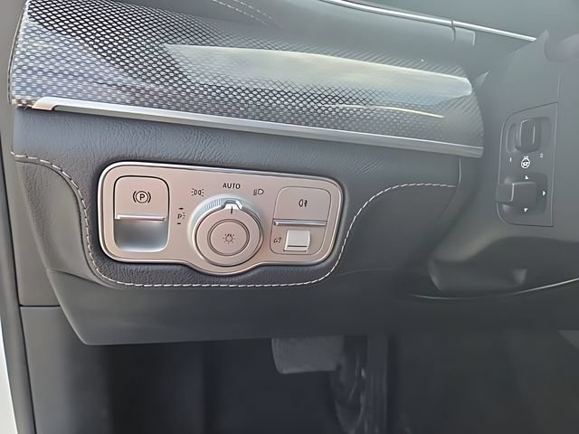 Used 2020 Mercedes-Benz GLE 450 4MATIC image 11