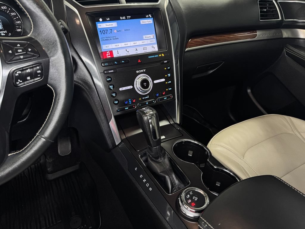 Used 2019 Ford Explorer Platinum AWD/4WD image 19