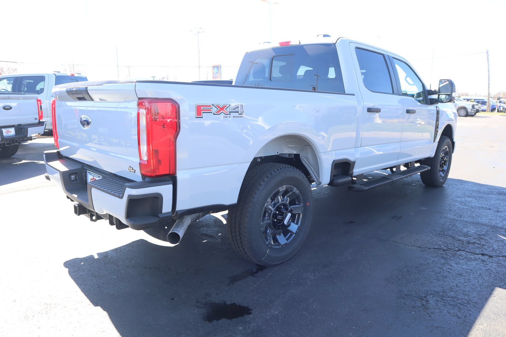New 2026 Ford F250 XL w/ STX Appearance Package AWD/4WD image 19