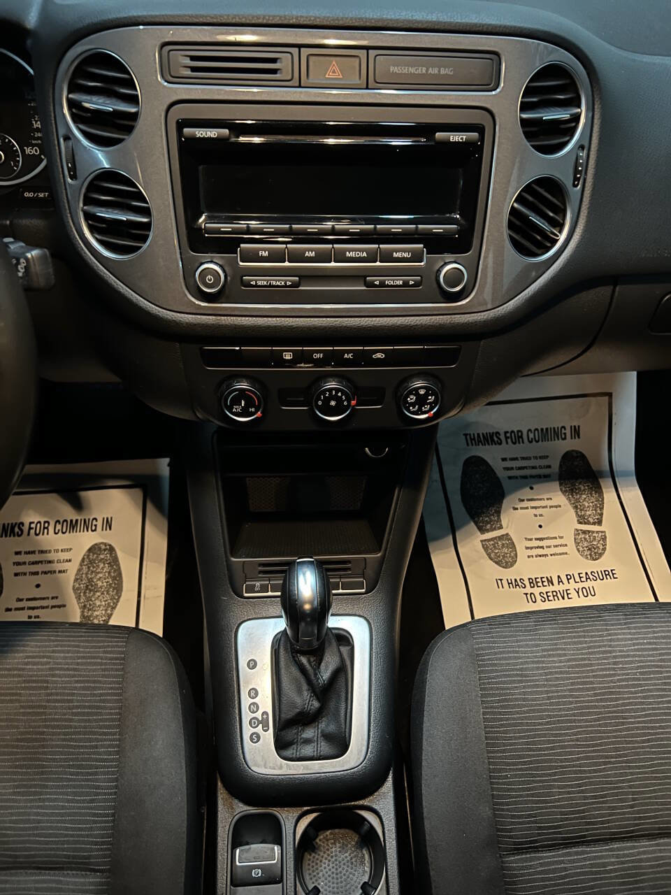 Used 2014 Volkswagen Tiguan S FWD image 30