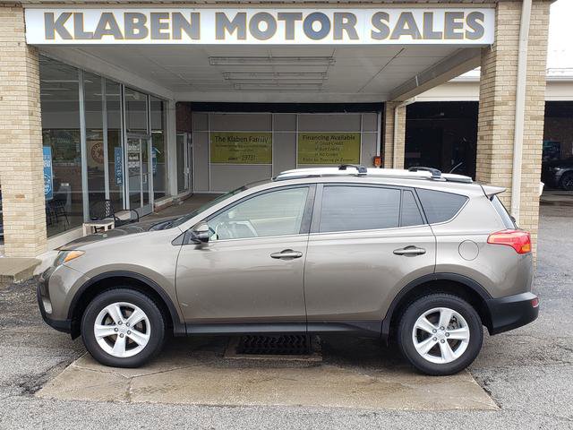 Used 2013 Toyota RAV4 XLE image 2