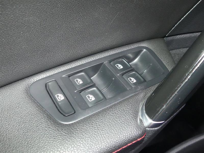 Used 2021 Volkswagen GTI Autobahn image 20