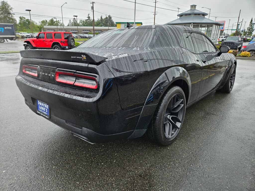 Used 2021 Dodge Challenger R/T Scat Pack RWD image 5