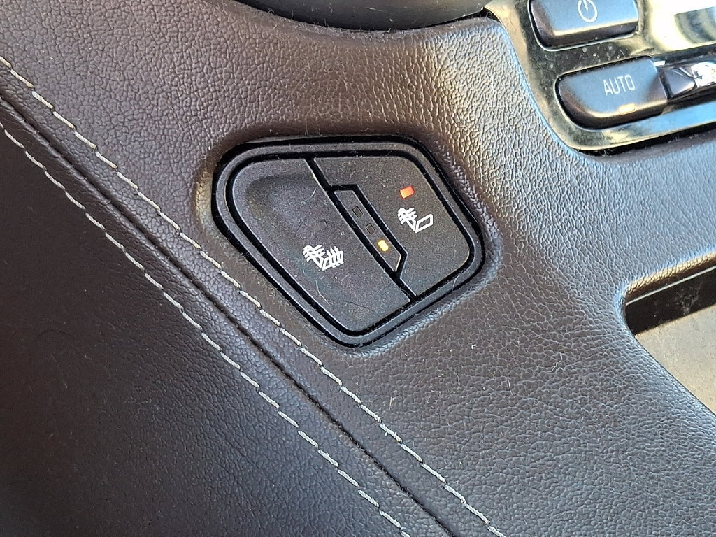 Certified 2018 Chevrolet Tahoe LT AWD/4WD image 25
