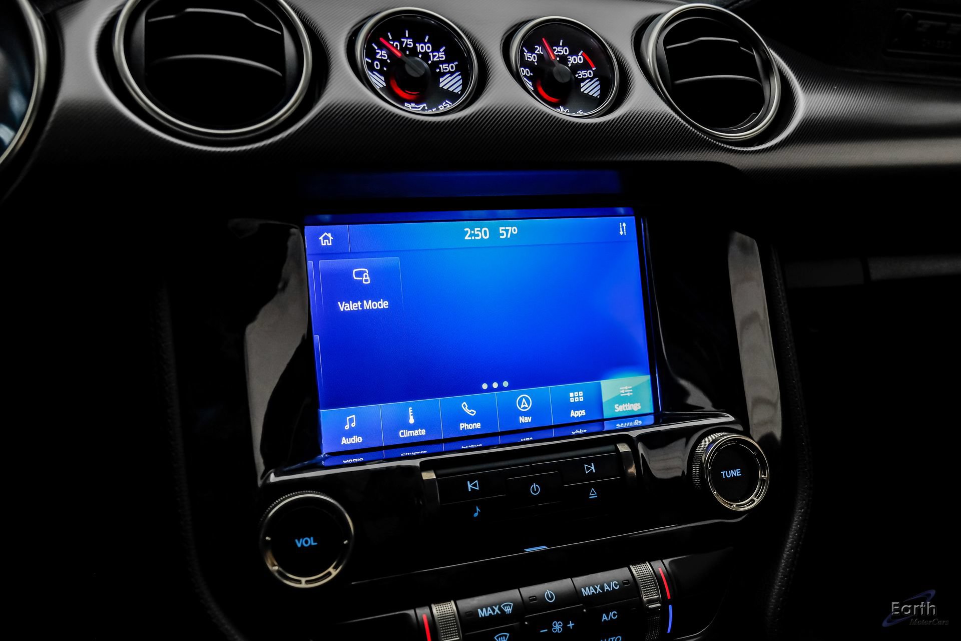 Used 2022 Ford Mustang Shelby GT500 w/ Technology Package RWD image 78