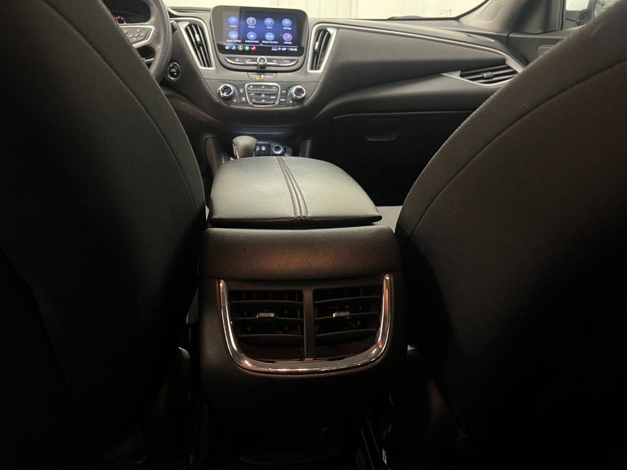 Used 2023 Chevrolet Malibu LT FWD image 44