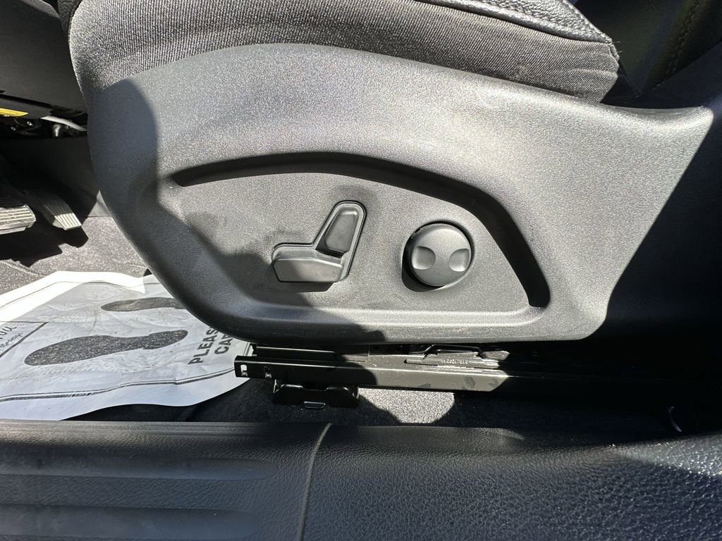 Used 2024 Jeep Compass Limited image 14