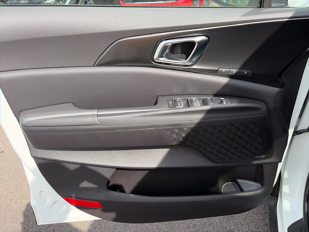 New 2027 Kia Carnival SX Prestige FWD image 17