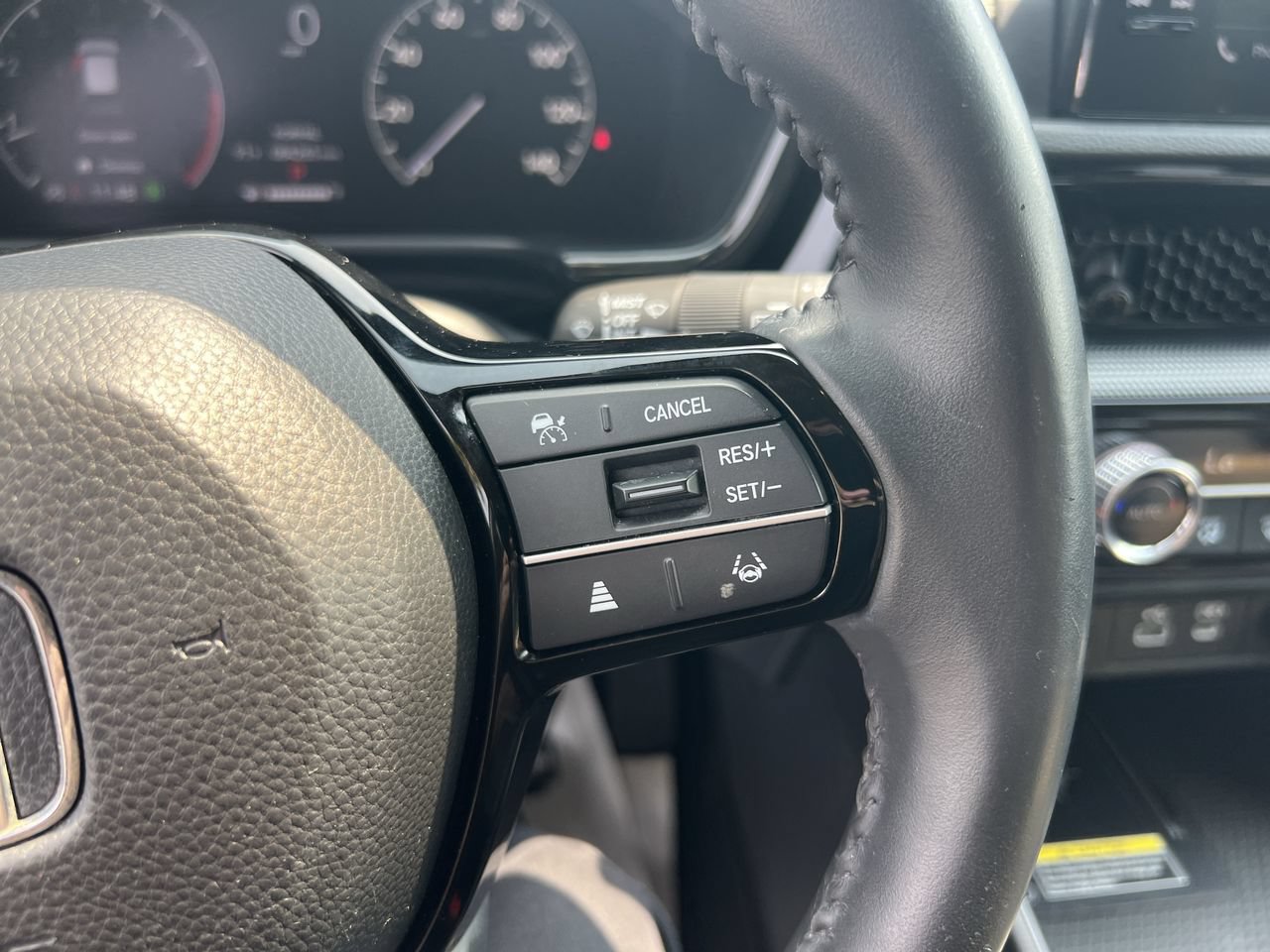 Used 2024 Honda CR-V EX-L image 20
