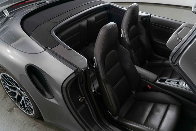 Used 2015 Porsche 911 Turbo S w/ High-end Infotainment Package AWD/4WD image 27