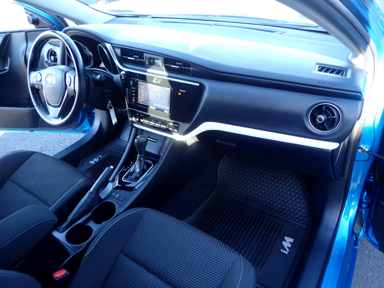 Used 2016 Scion iM image 13