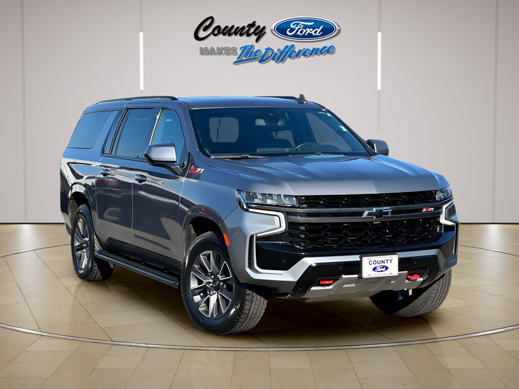 Used 2022 Chevrolet Suburban Z71 AWD/4WD image 1