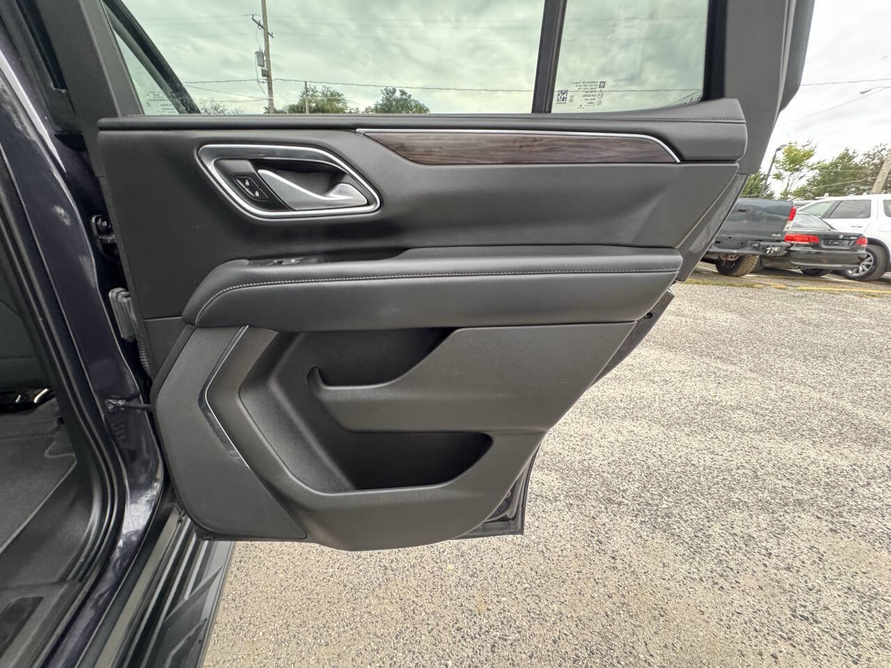 Used 2022 Chevrolet Tahoe 4WD image 44