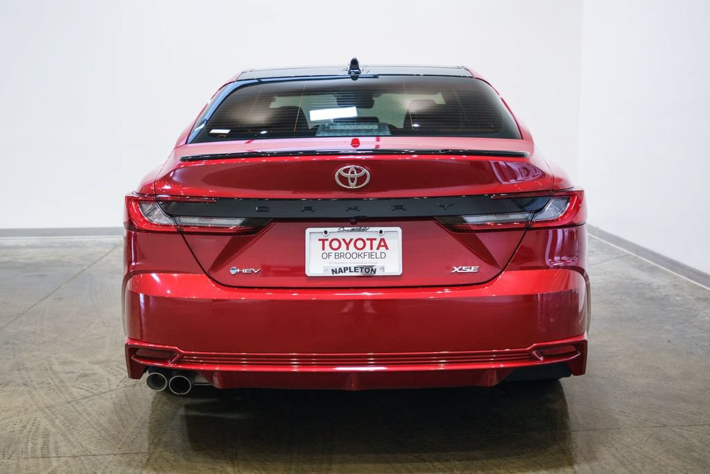 Used 2025 Toyota Camry XSE FWD image 8