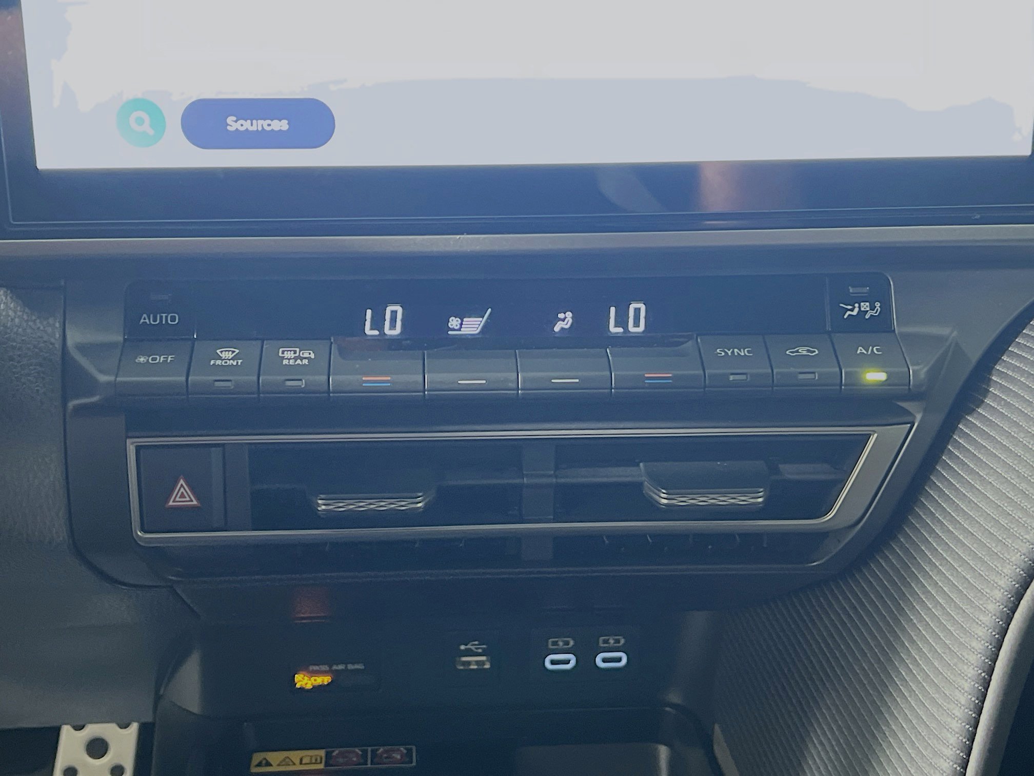 Used 2026 Toyota Camry SE w/ Multimedia Upgrade Package FWD image 26