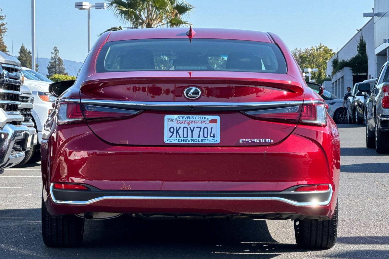 Used 2024 Lexus ES 300h w/ Premium Package FWD image 6
