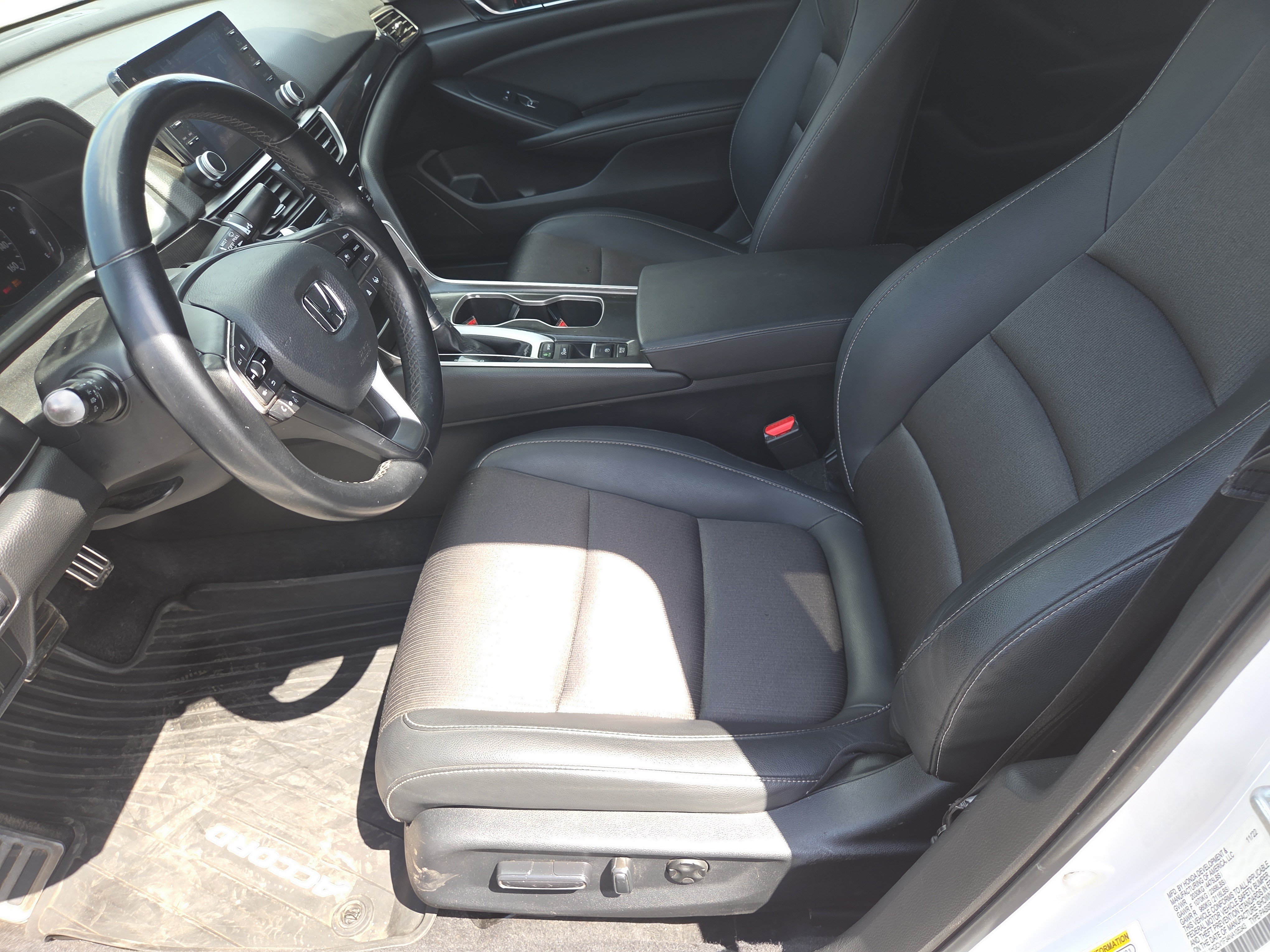 Used 2022 Honda Accord Sport image 10