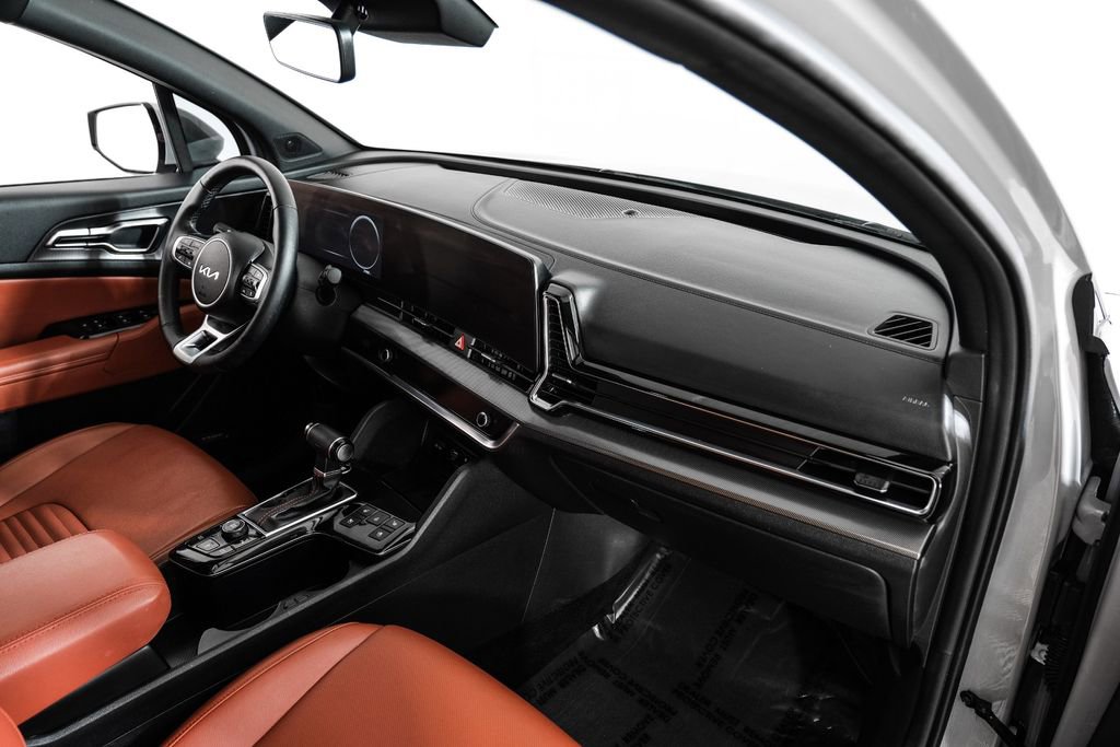 Used 2024 Kia Sportage SX image 10