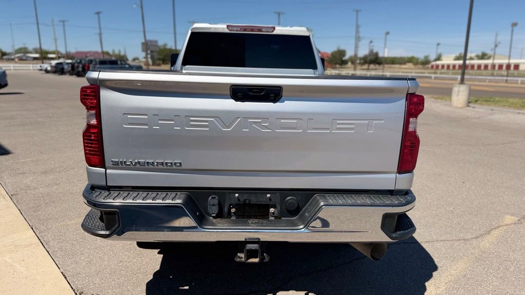 Used 2022 Chevrolet Silverado 3500 LT image 8