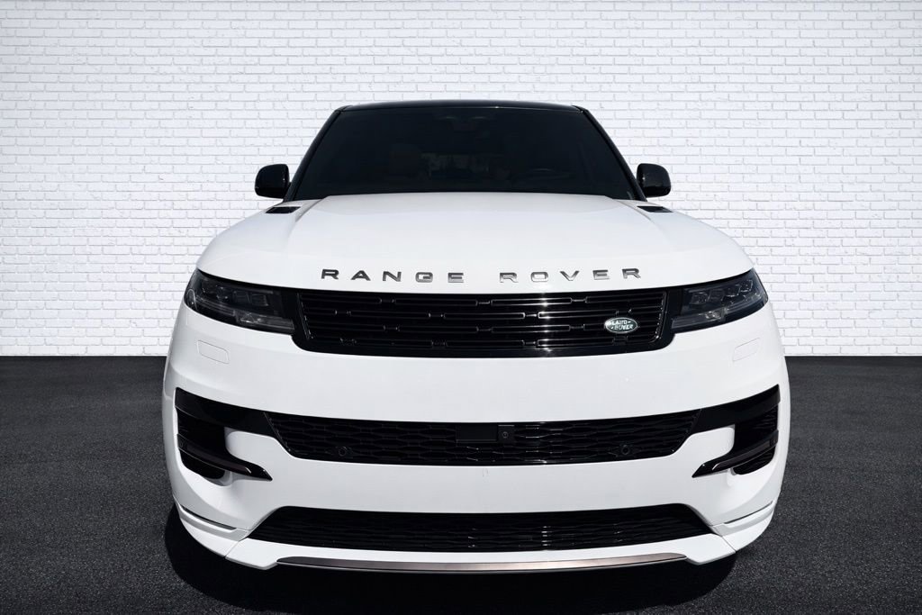 Used 2025 Land Rover Range Rover Sport Autobiography image 2