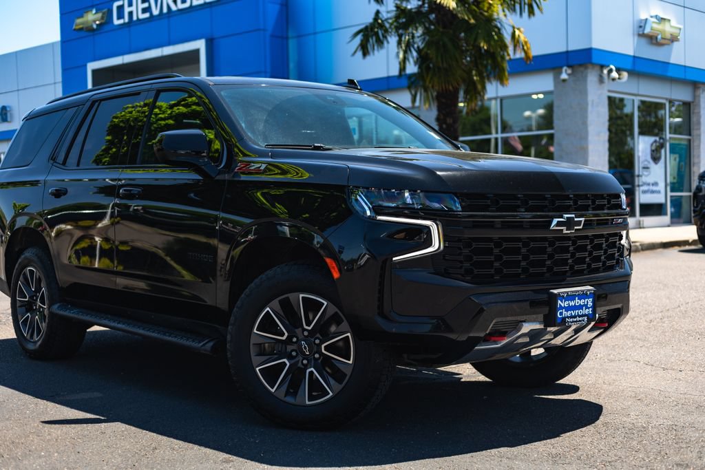 Used 2023 Chevrolet Tahoe Z71 AWD/4WD image 3