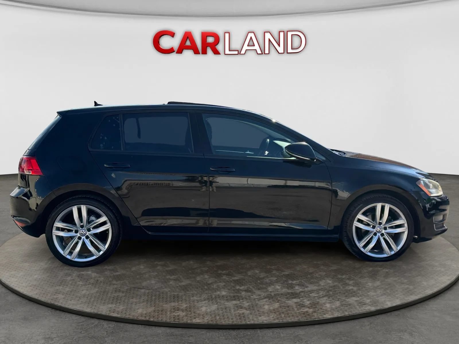 Used 2015 Volkswagen Golf TDI SEL FWD image 7