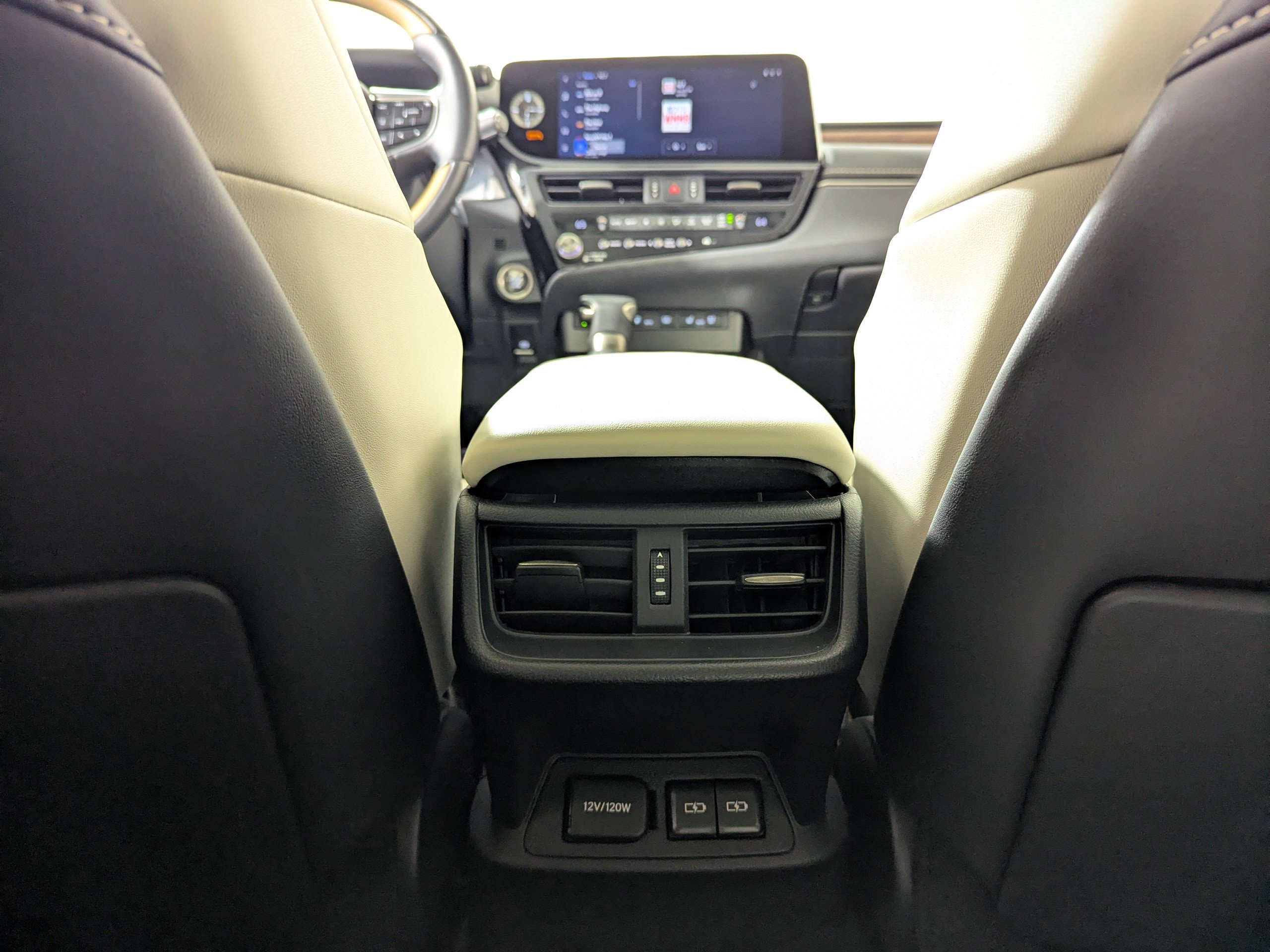 Used 2025 Lexus ES 350 Ultra Luxury FWD image 12