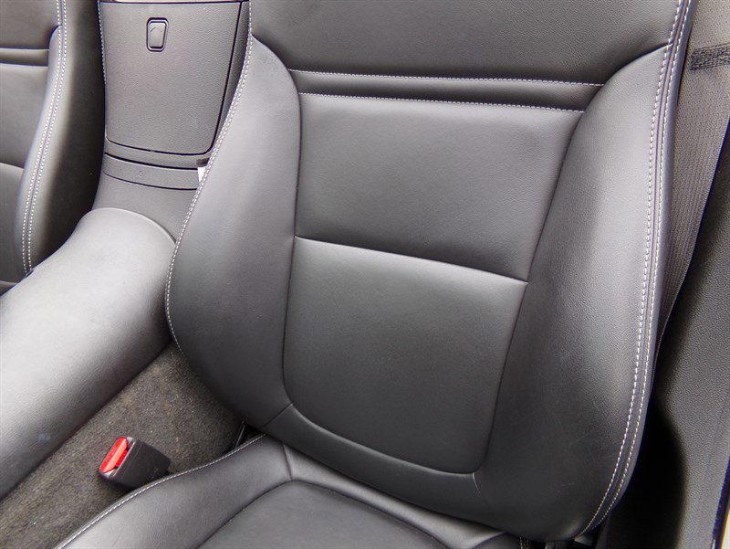 Used 2007 Pontiac Solstice Convertible w/ Premium Package image 39