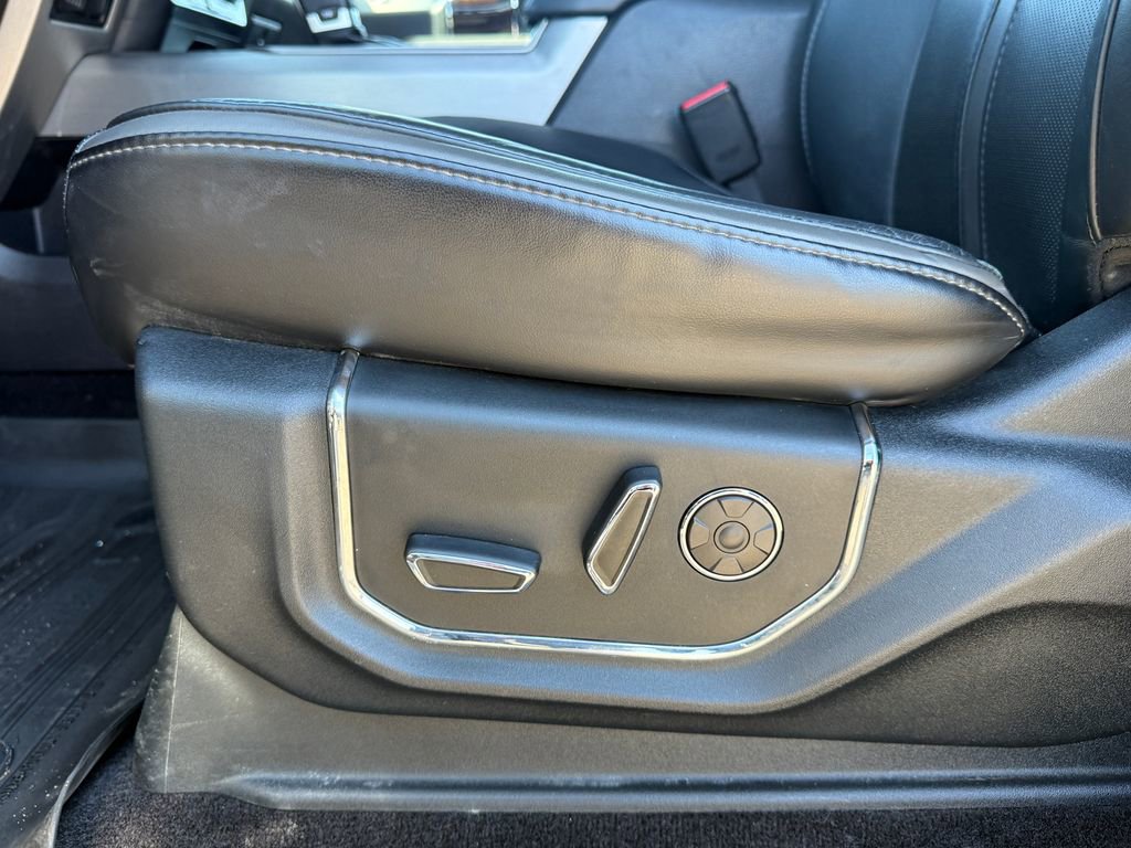 Used 2016 Ford F150 Platinum w/ Technology Package image 17