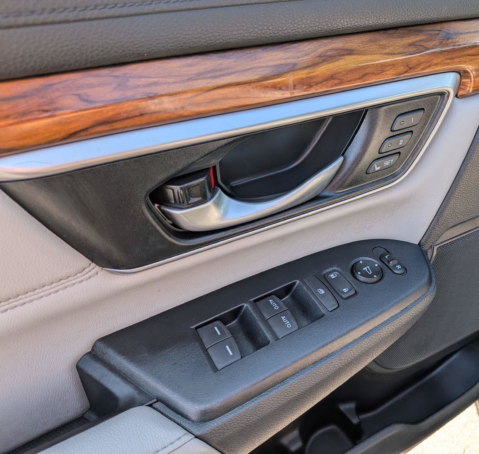 Used 2019 Honda CR-V EX-L image 15