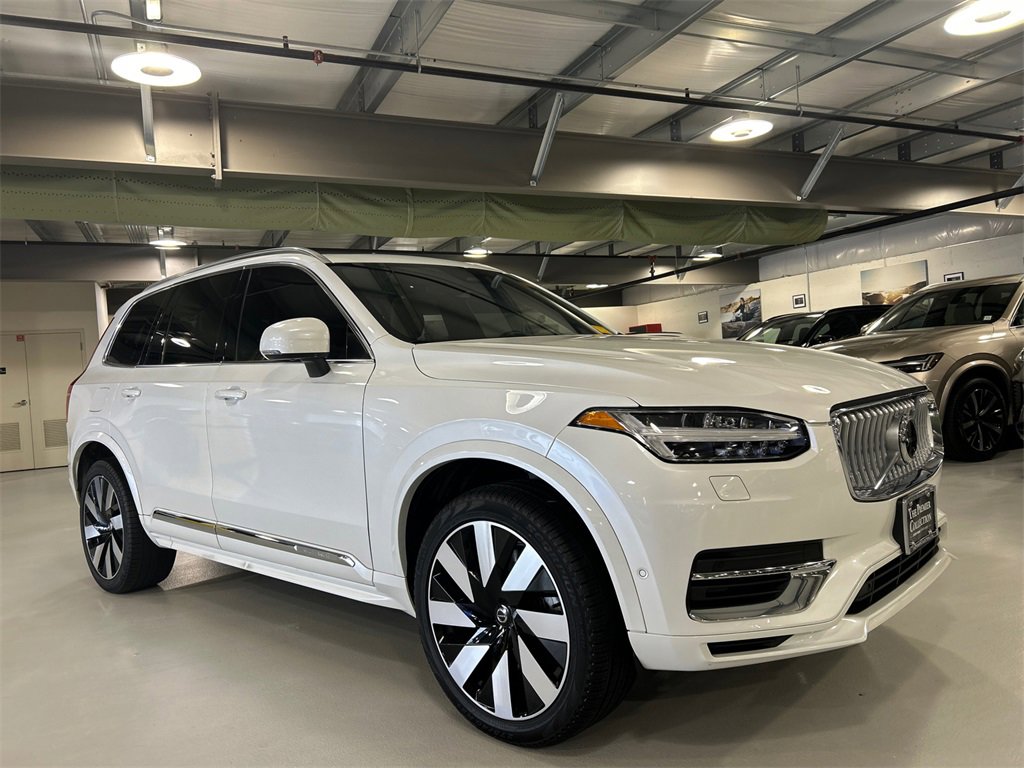 Certified 2024 Volvo XC90 T8 Ultimate w/ Protection Package Premier