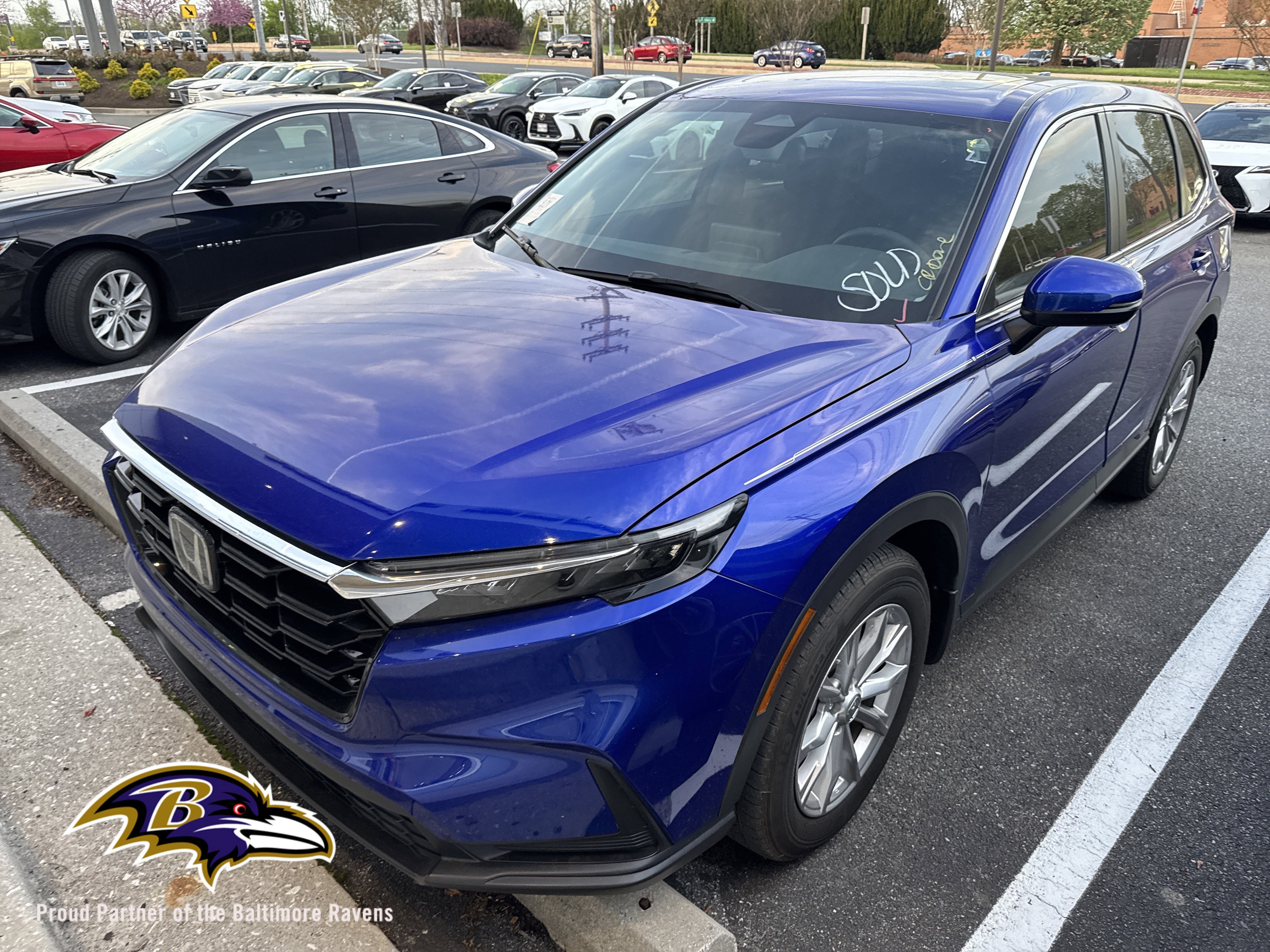 Used 2024 Honda CR-V EX image 1