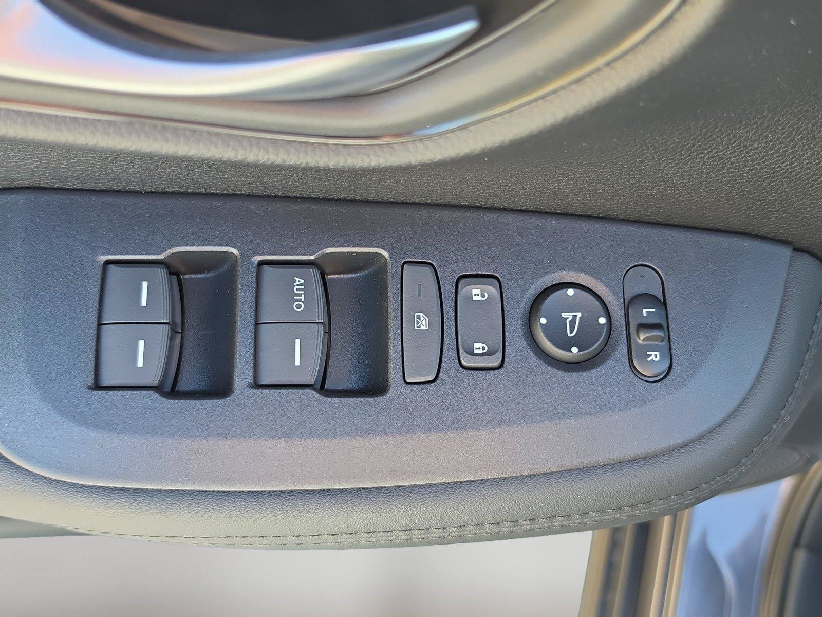 New 2027 Honda HR-V LX image 12